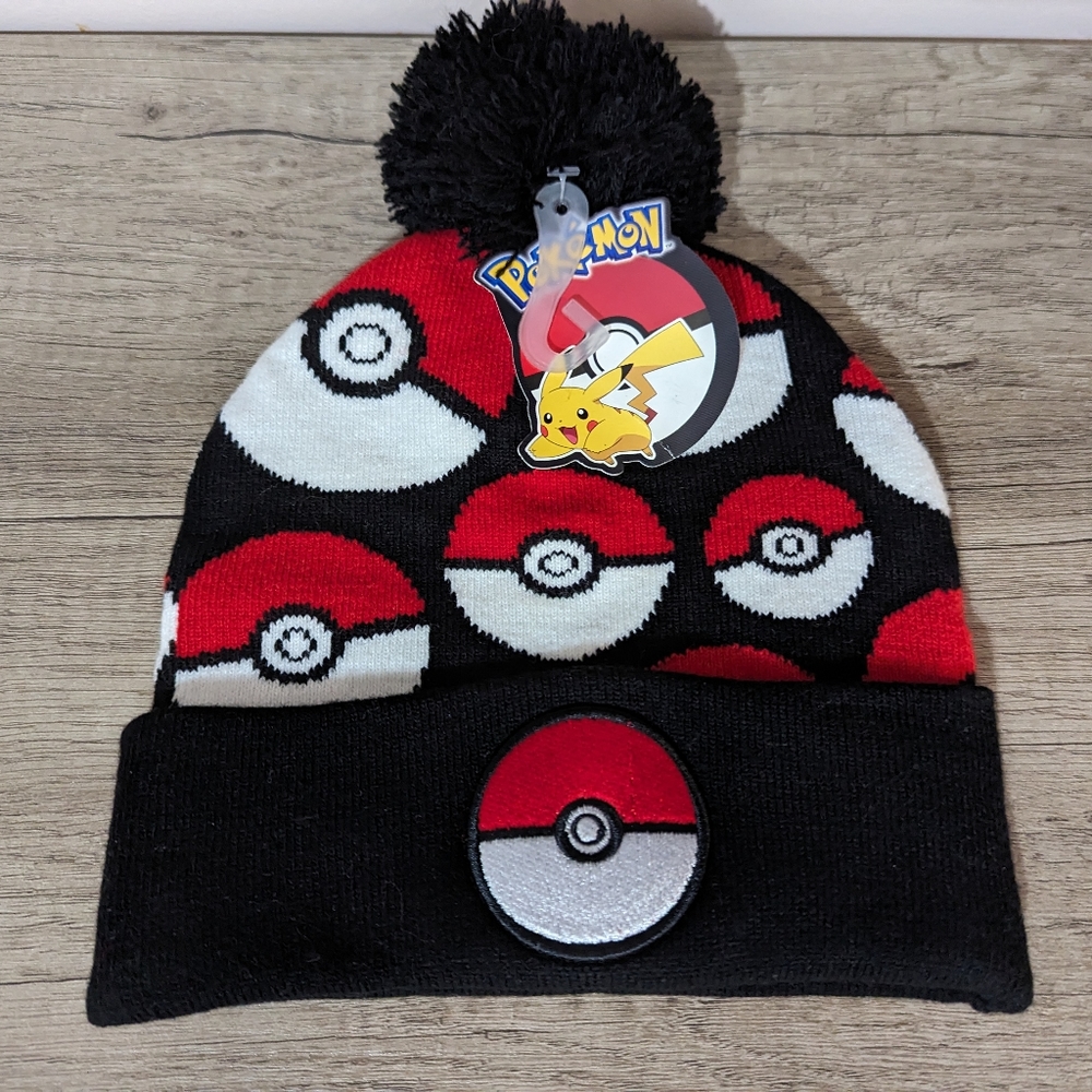 LAST ONE Pokemon Poke balls Beanie Toque Knit Hat with Pompom OSFM NEW!